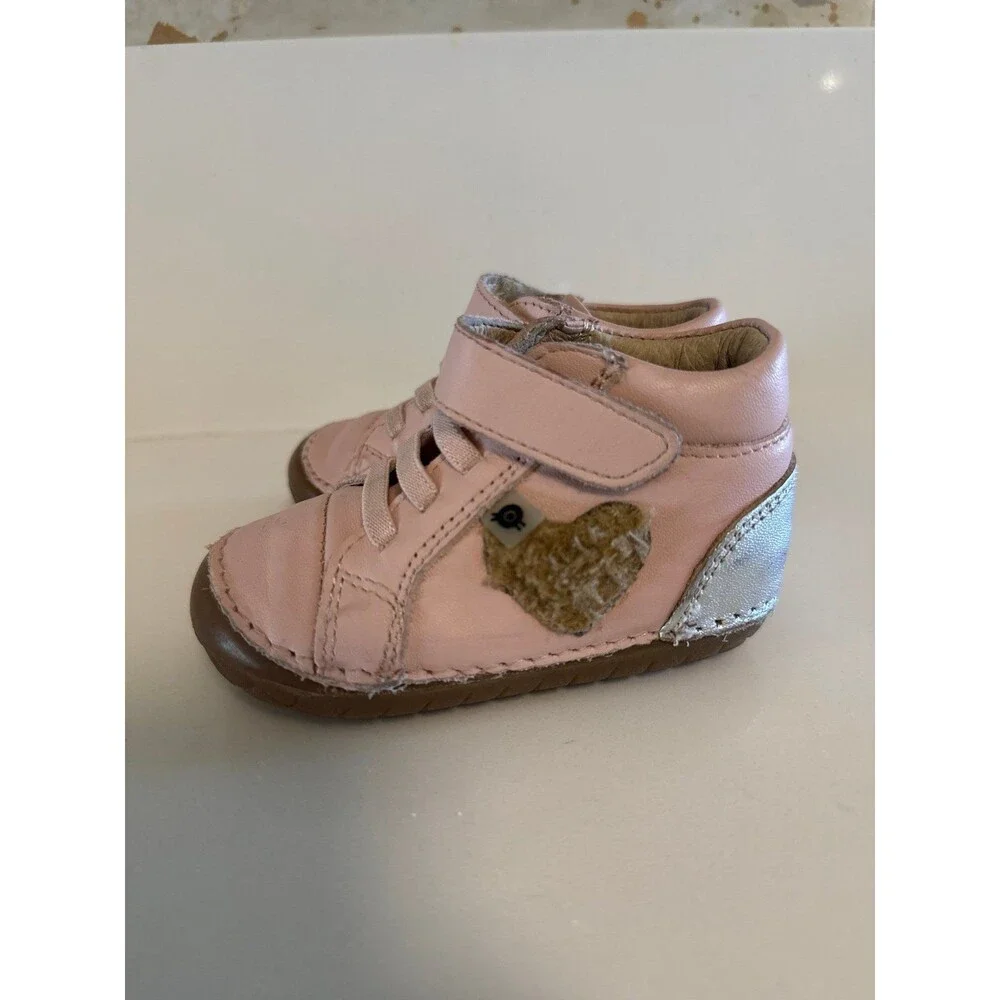 OLD SOLES BABY PINK LEATHER BOOTS WALKER SHOES WITH FUZZY HEART